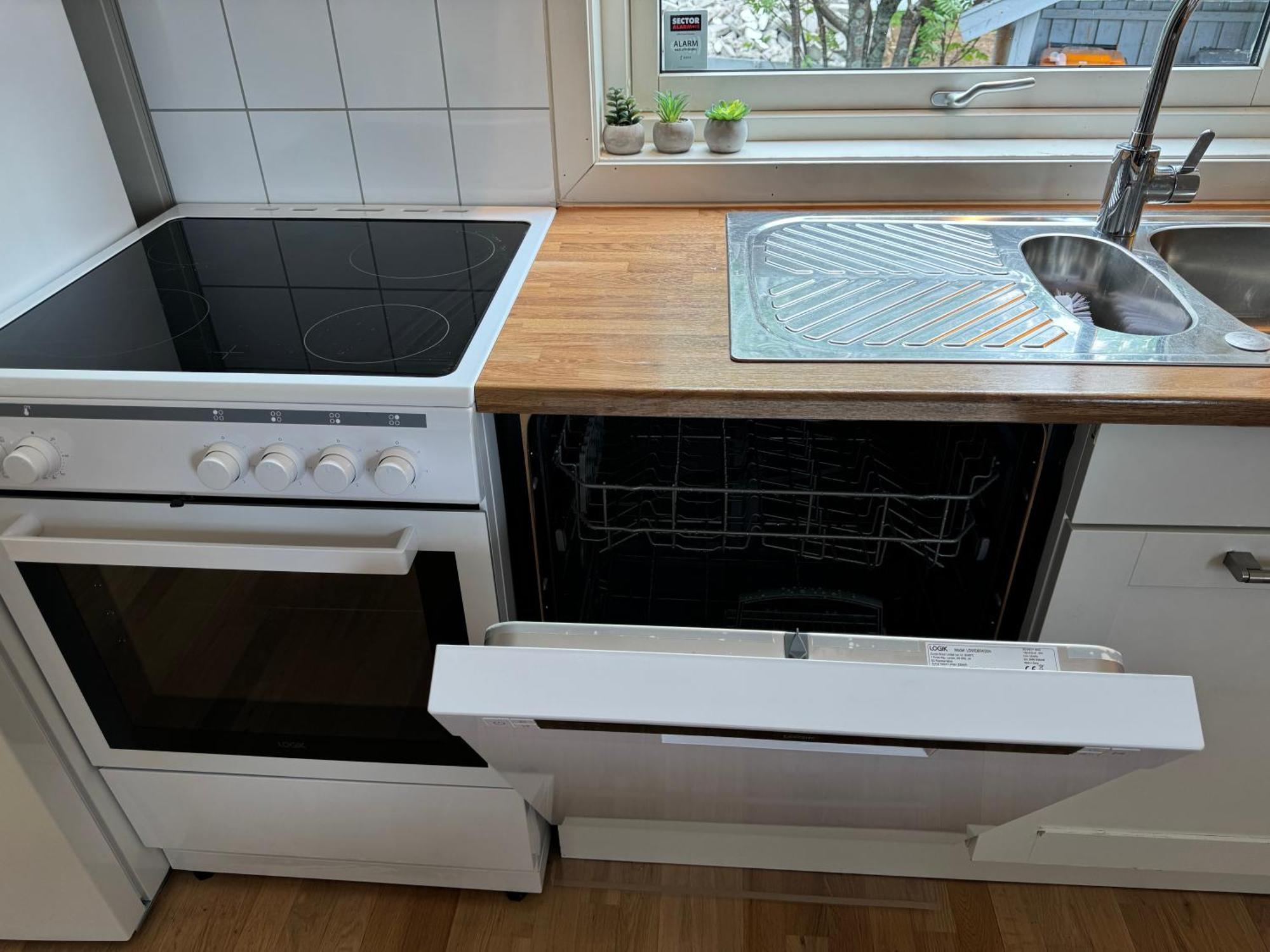 Walo Apartments Tromsdalen - Close To Cable Car And Arctic Cathedral, 10 Min By Bus To City Centre, Free Parking Tromsø Exteriör bild